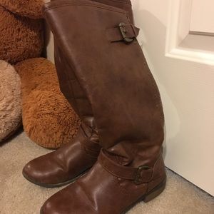 Brown boots